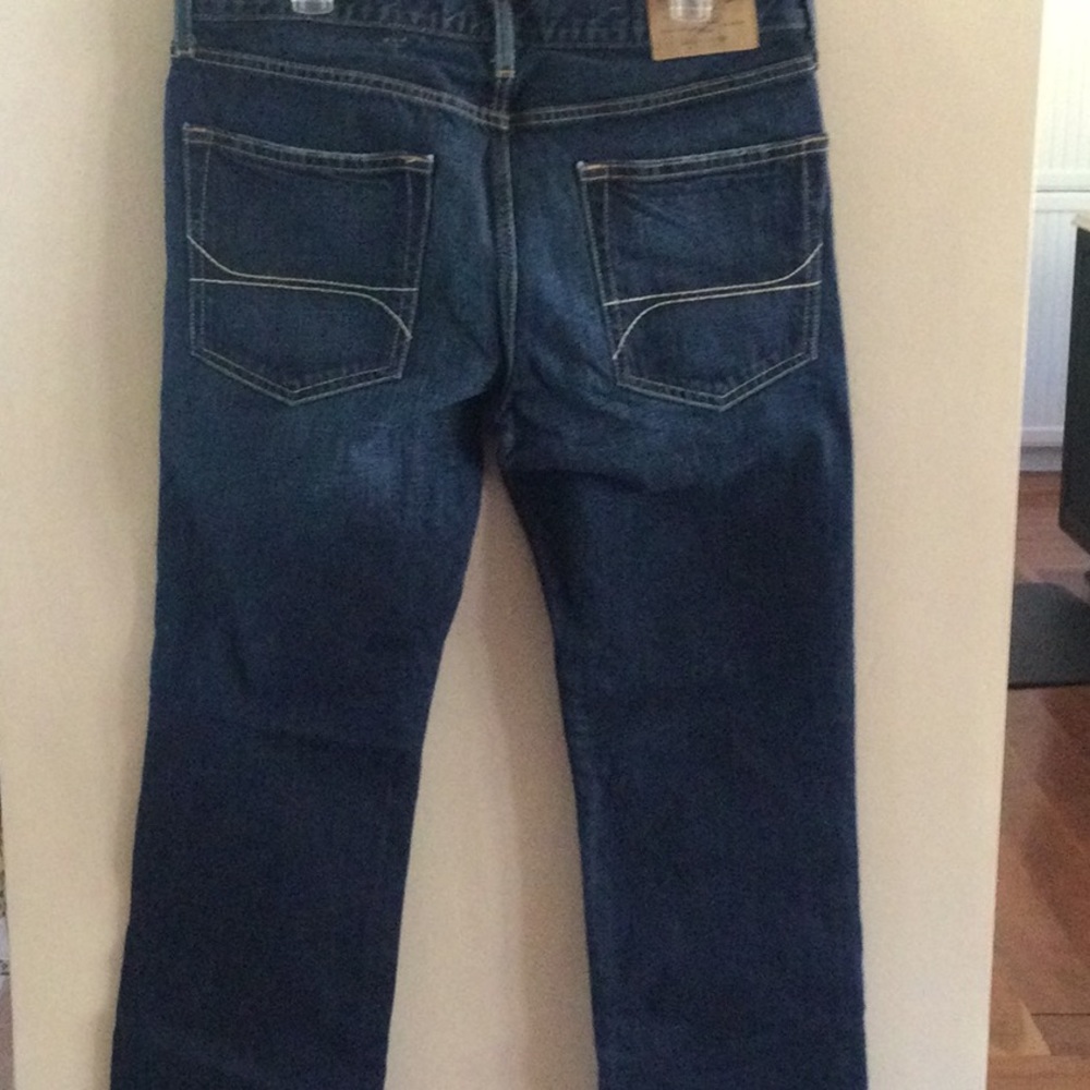 Hollister size 34 waist 32 length like new jeans